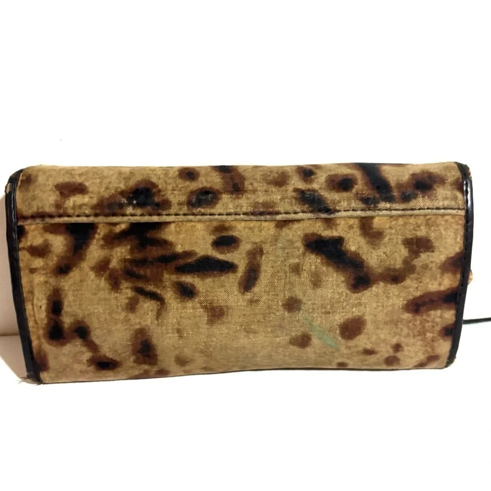 Vintage Leopard Print Tan Clutch wallet